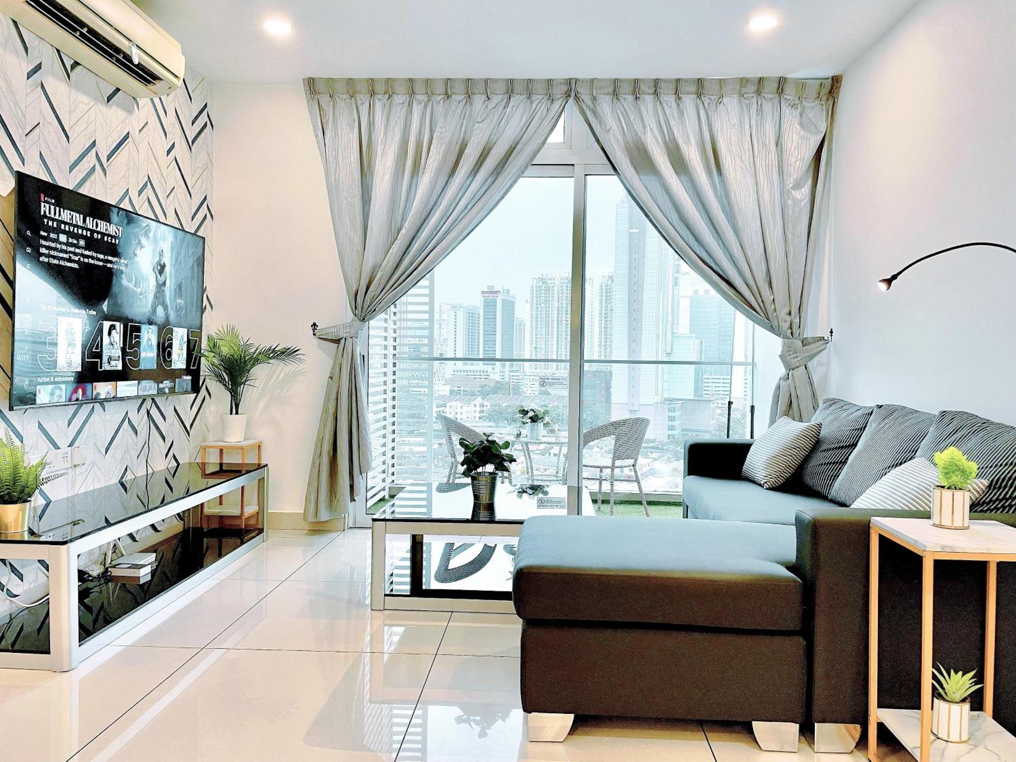 Ksl City Mall 7-10pax -2bedroom-netflix-smart Tv65inch